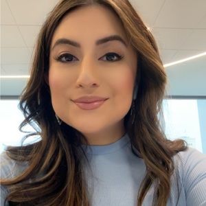 Meet your Posher, Delaney